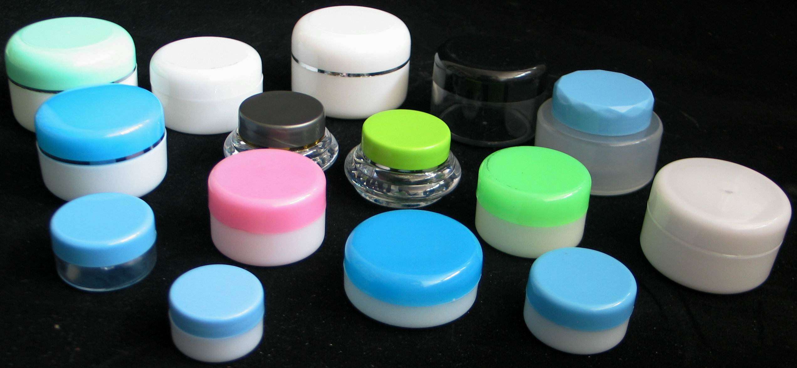 色母粒在塑料化妆品瓶子中的重要性