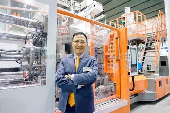 震雄集团生产总裁蒋志坚揭秘10分钟卖出一台注塑机的秘诀