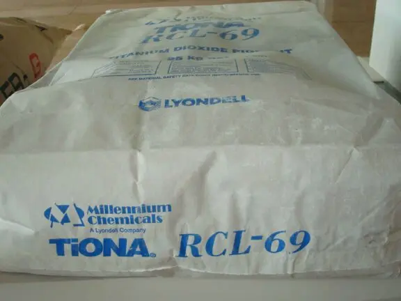 钛白粉价格上调涂料行情看涨 刷墙费同比增加10元平方米