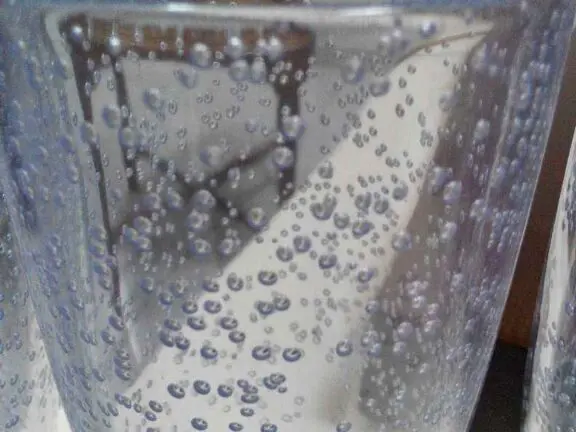 注塑过程出现气泡现象的解决办法