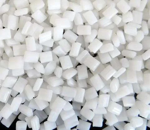 色母粒用抗氧剂是什么？抗氧剂和UV抗老化母粒在色母粒塑料制品中主要有什么作用？